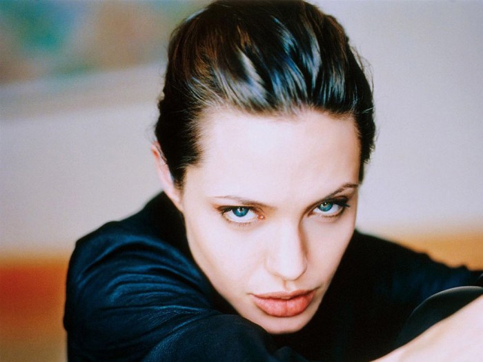 ŬXPAngelina Jolie