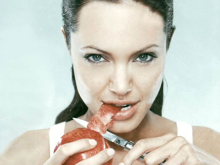 ŬXPAngelina Jolie