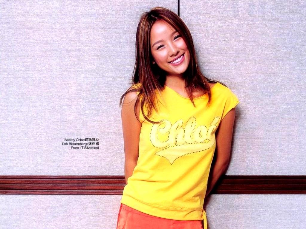 Q Lee Hyori