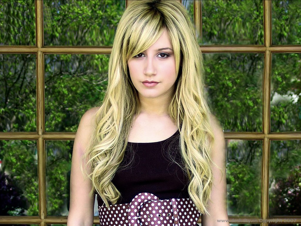 Ashley Tisdale